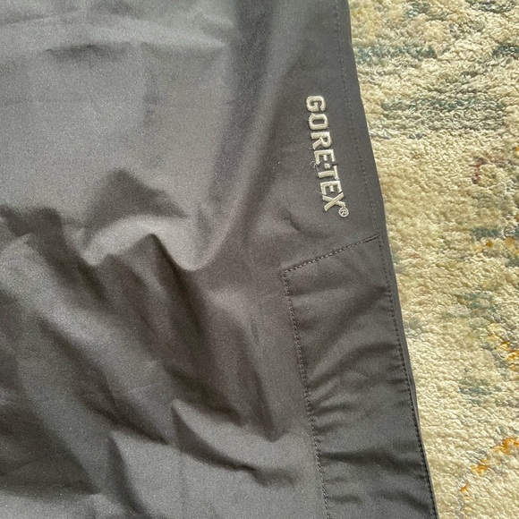Men’s Minimalist Gore-Tex Rain Pant - Picture 2 of 14